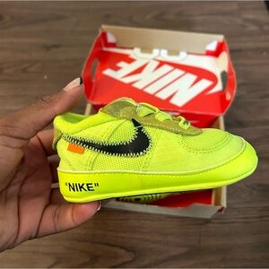 NIKE OFF WHITE X AIR FORCE 1 Low VOLT
